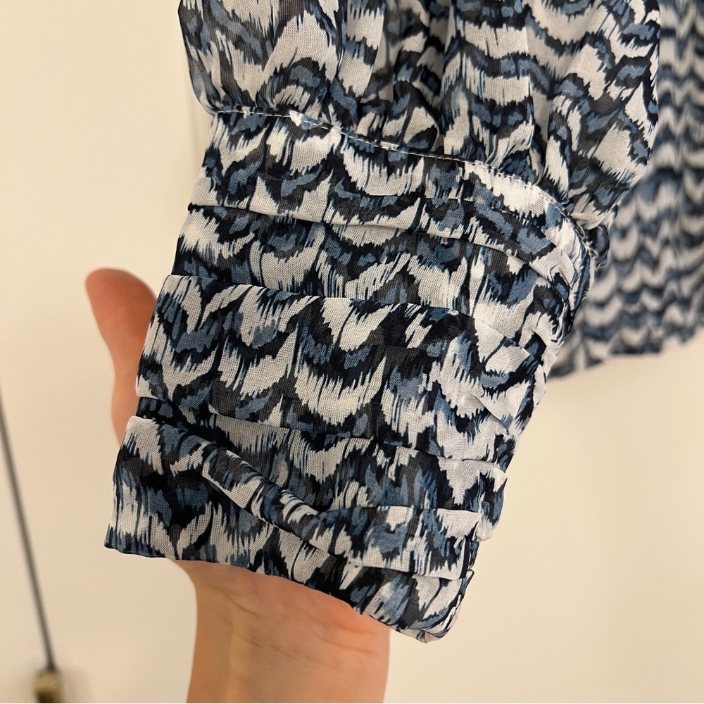 Intermix blouse - Picture 3 of 5